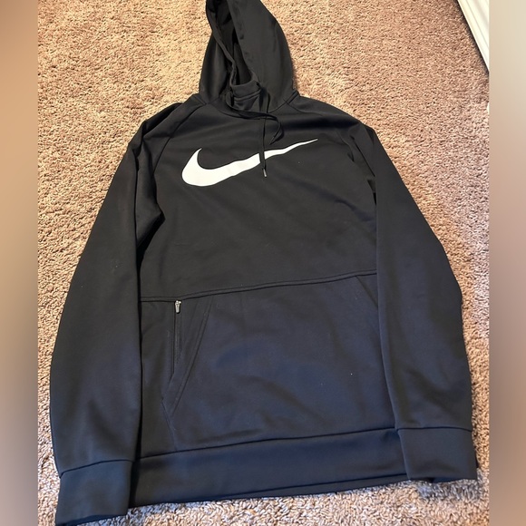 Men’s Nike Therma Pullover Swoosh Training Hoodie - Picture 2 of 4
